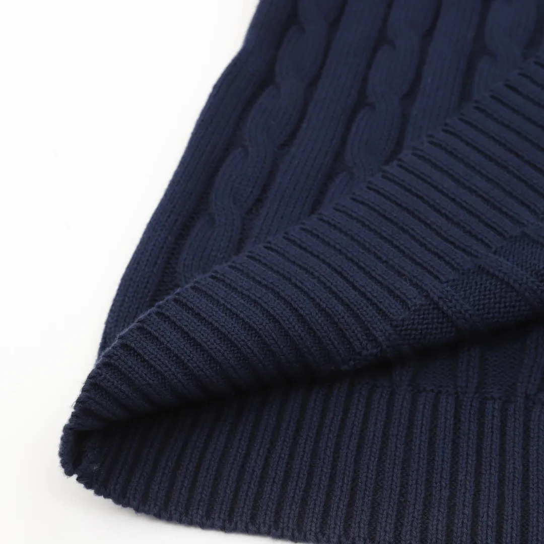 🅿️480 Ralph Lauren 25FW small label knitted sweetheart neck sweater Ralph Lauren (RALPH LAUREN) is the "American classic" brand in the fashion industry. Founded by Mr. Ralph Lauren in 1968, it is a high-end fashion brand with a strong American flavor. The styles are highly stylized and should be regarded as the clothing brand that best represents American culture (this can be seen from the fact that the uniforms of the US team in many Olympic Games have been provided by Ralph Lauren). Size: S-L
